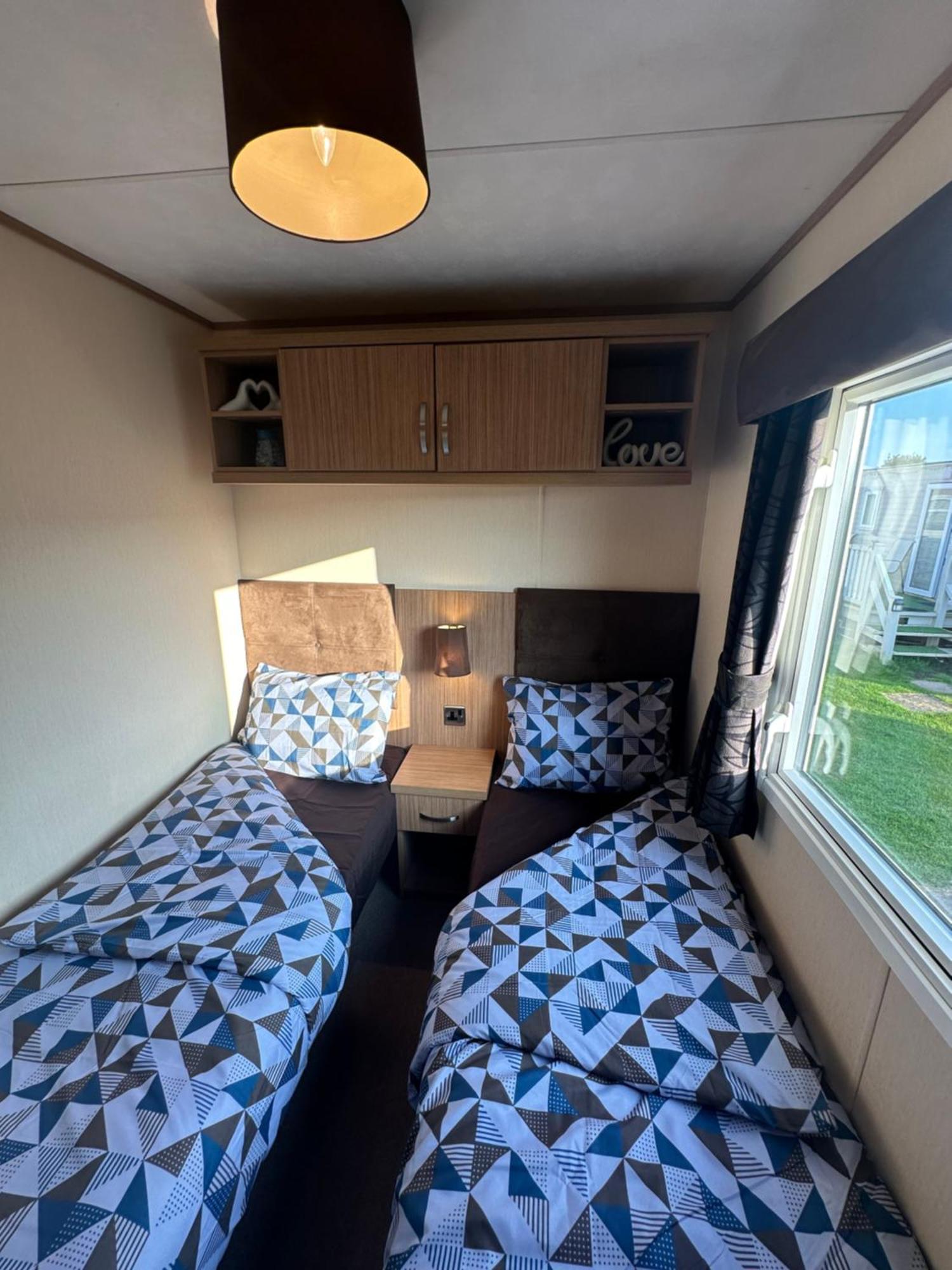 8 Berth Waterside Ingoldmells Santanavan 8 C22 Luaran gambar